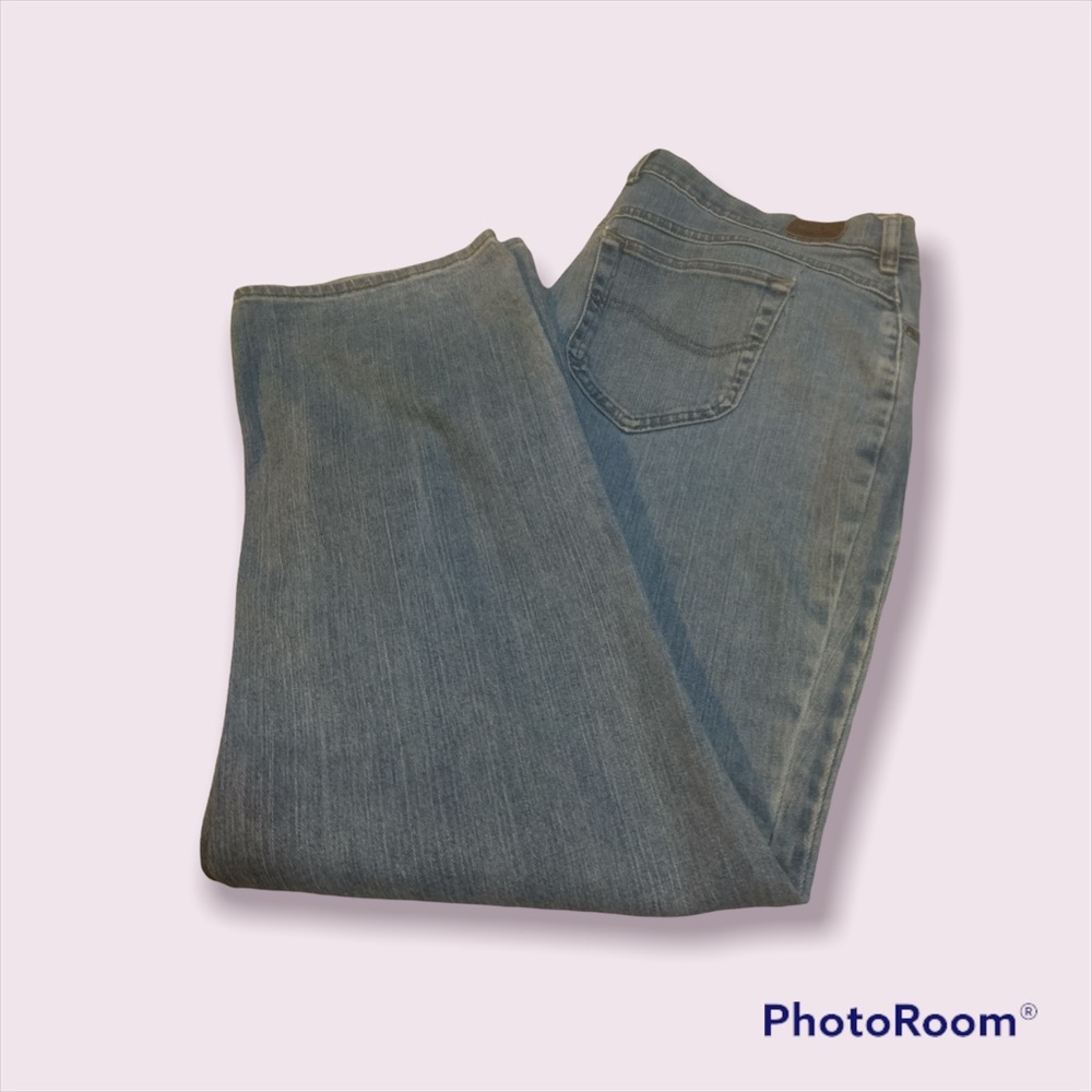 Women Lee relaxed straight leg jeans